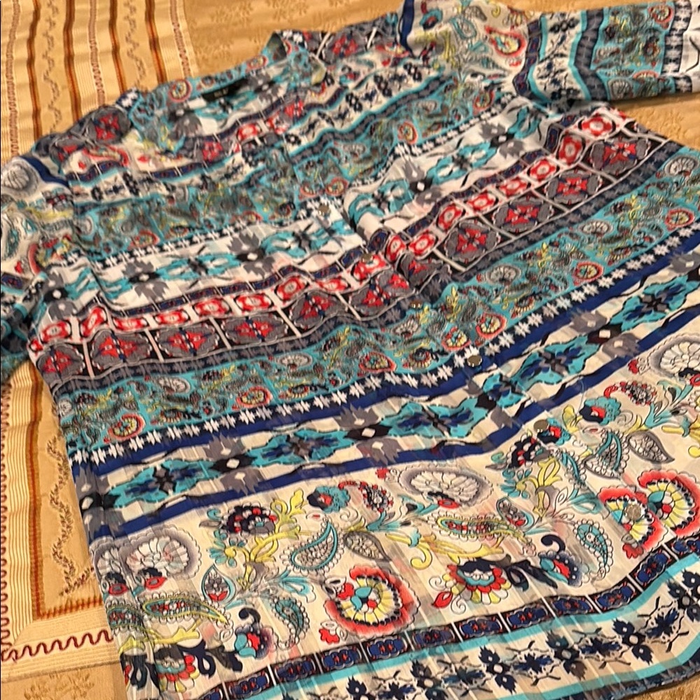 Glance Colorful Patterned 3/4 Sleeve tunic/top, sheer fabric, silver buttons, XL